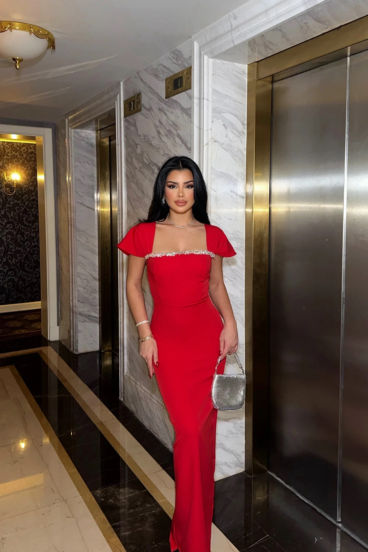 Picture of Red Stone Detail Midi Dress