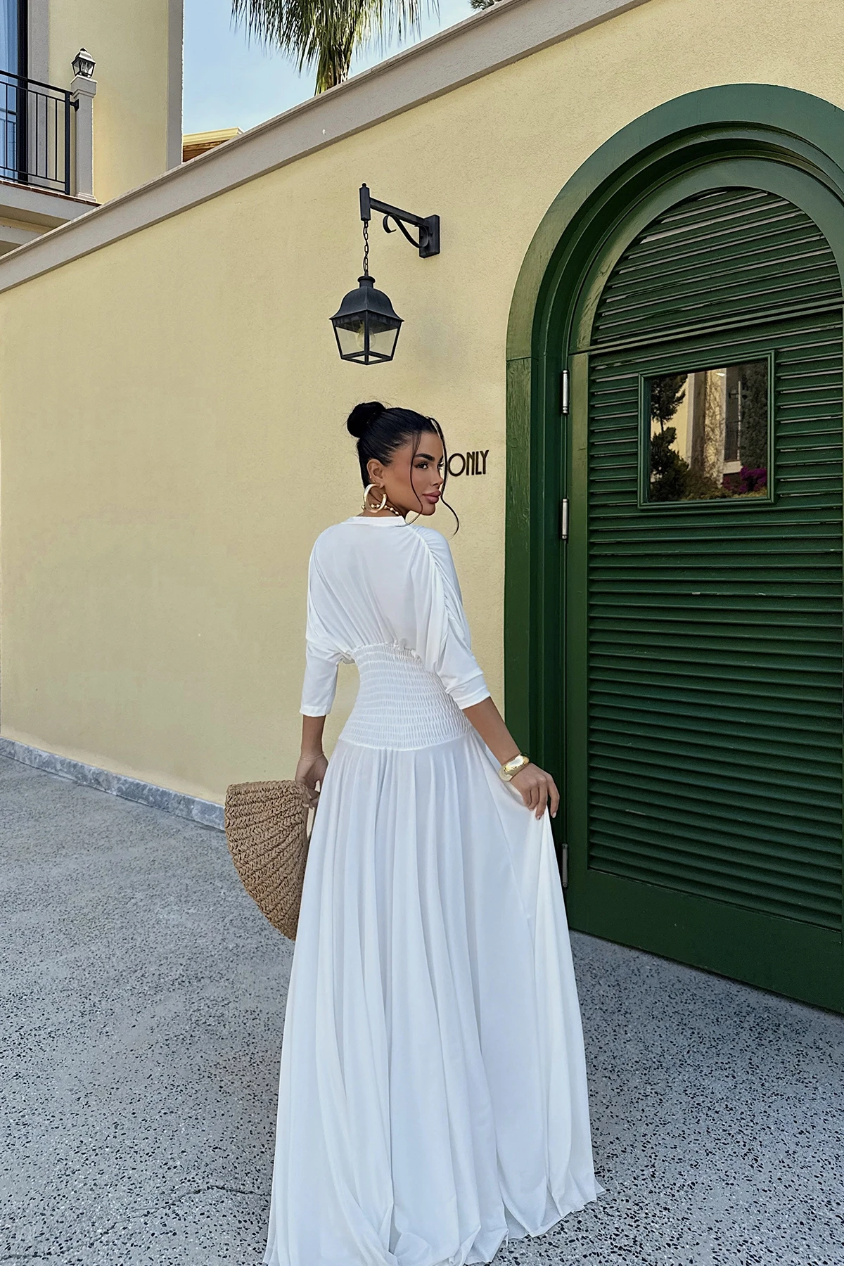 Picture of White Eliah Long Buttoned Dress