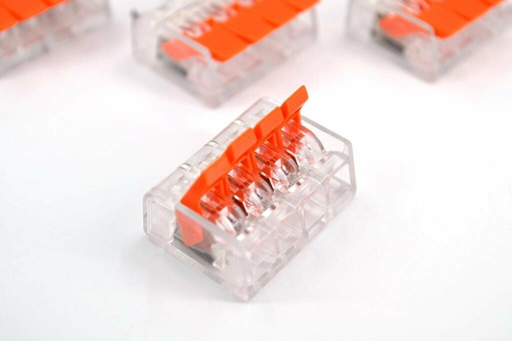 Picture of 100 Adet 4 Lü Mandallı Kablo Bağlantı Klemensi Elektrik Buat MT-24