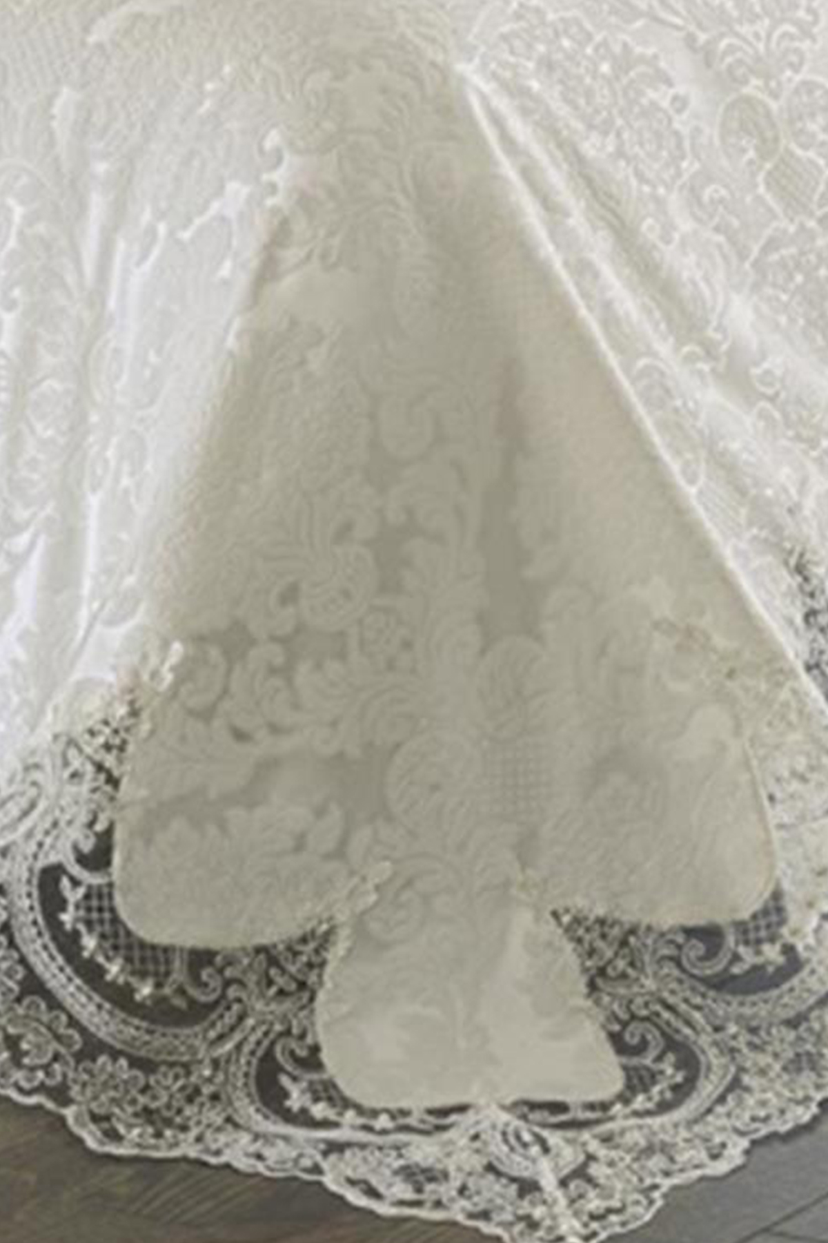 Picture of Çeyiz Diyarı Fransız Güpürlü Arus 3 Parça Pike Seti Krem