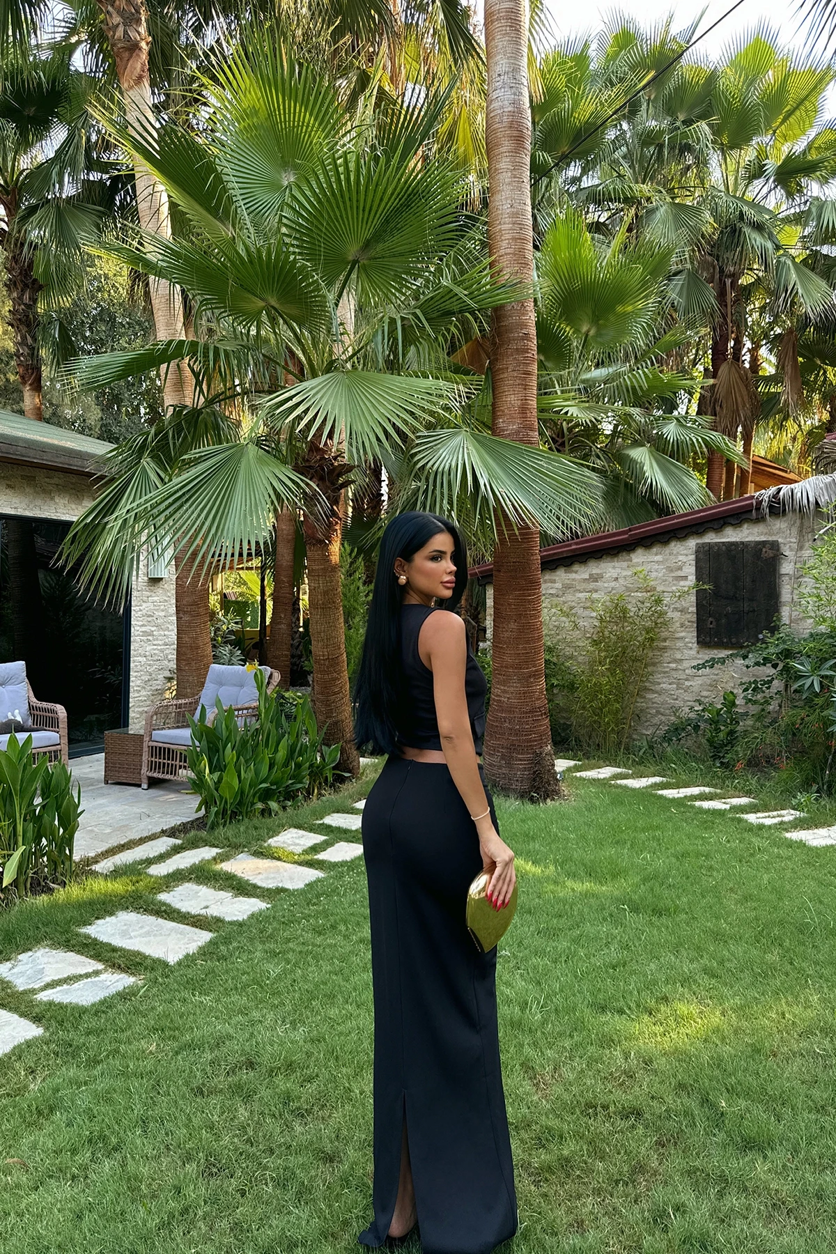 Picture of Black Skirt Suit