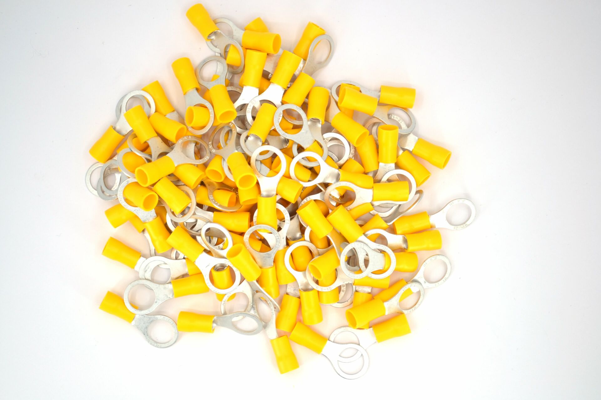 Picture of 100 Adet 4,00-6,00 Bakır Kablo Pabucu Sarı M10 Delikli Sıkmalı Sulye MT-SKS10S