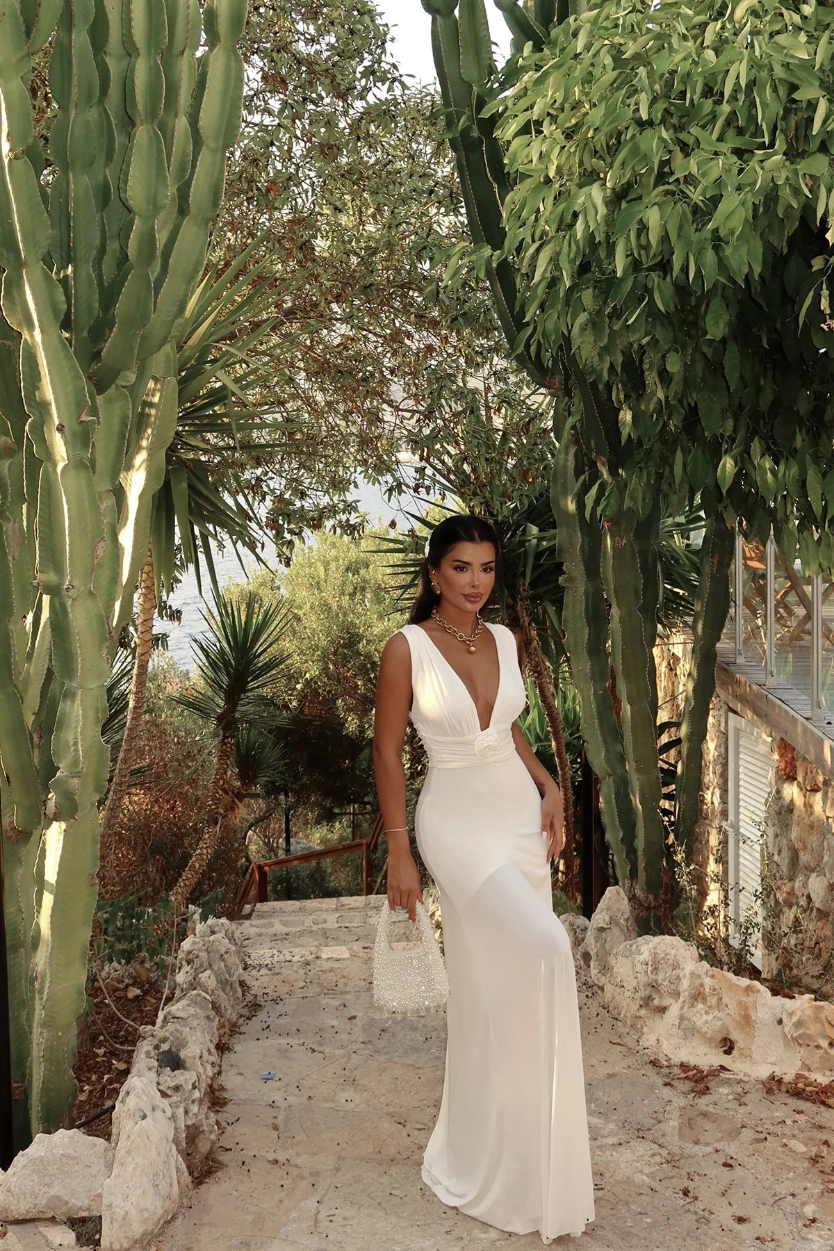 Picture of White Isolated Rose Detailed Dress