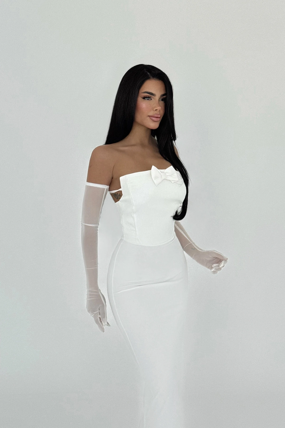 Picture of White Bow Detail Glove Dress