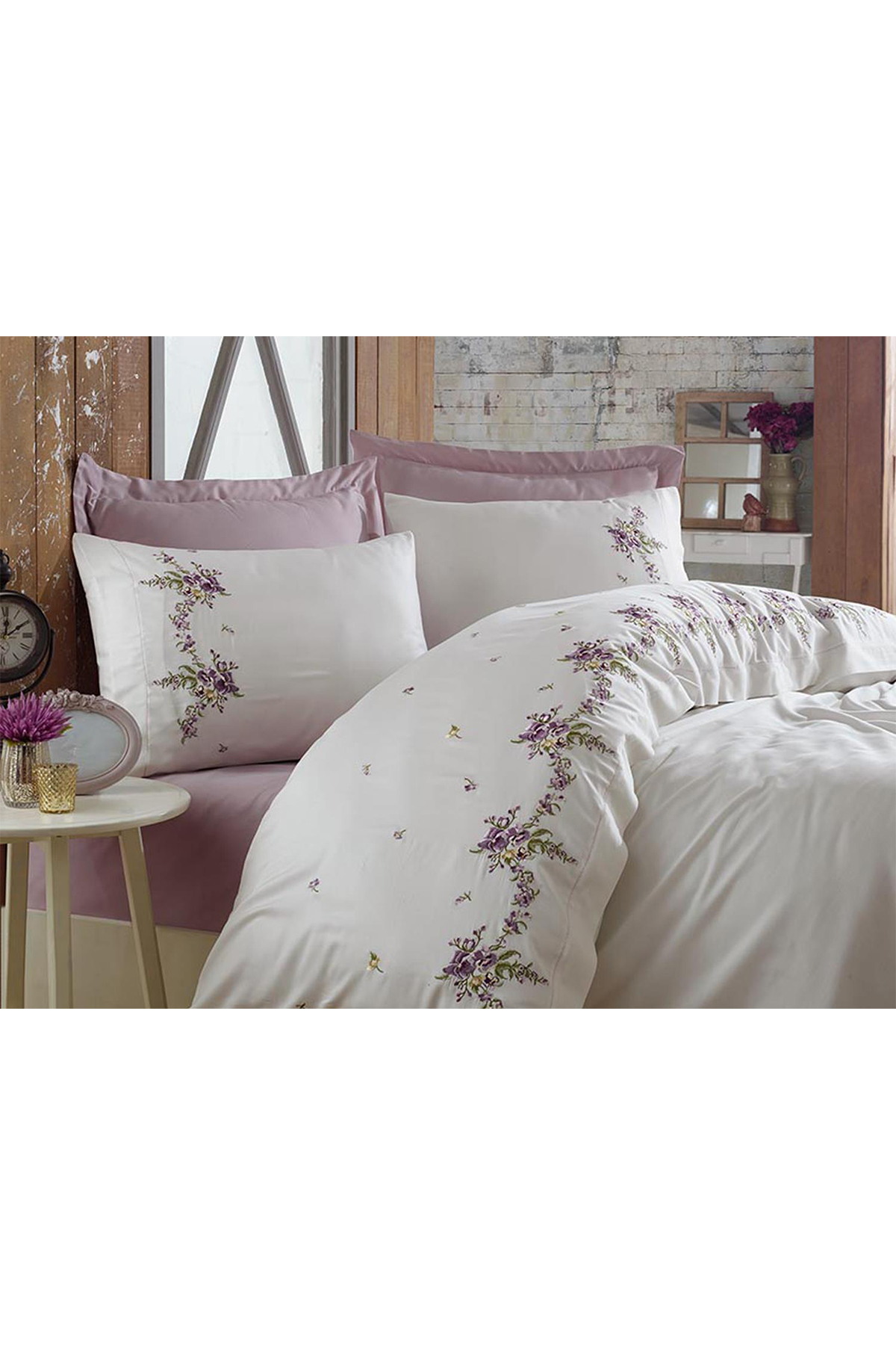 Picture of Dantela Nisa Nakışlı Pamuk Saten Nevresim Takımı