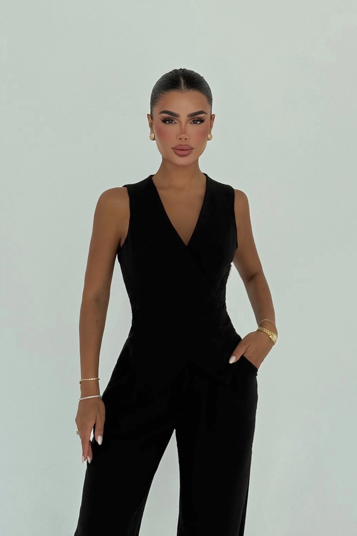 Picture of Black Zaika Suit