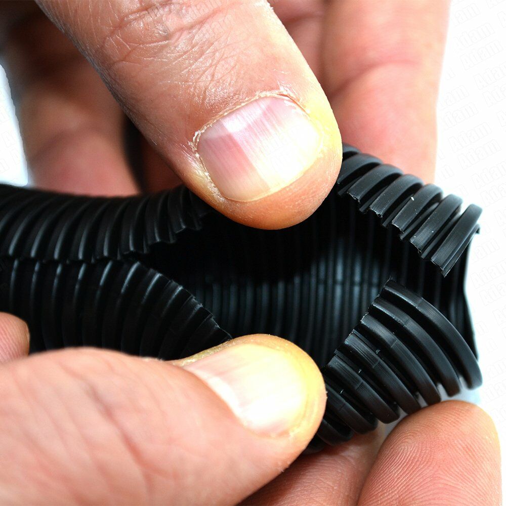 Picture of 12mm Yarıklı Spiral Boru Kablo Izolasyon Hortumu Siyah Esnek
