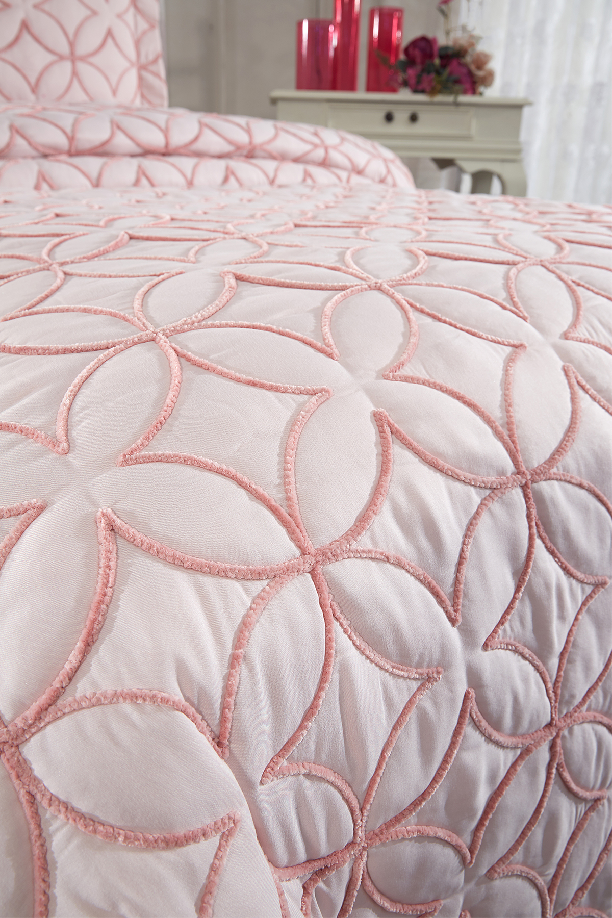 Picture of Parolin Tek Kişilik Kapitoneli Yatak Örtüsü Pudra