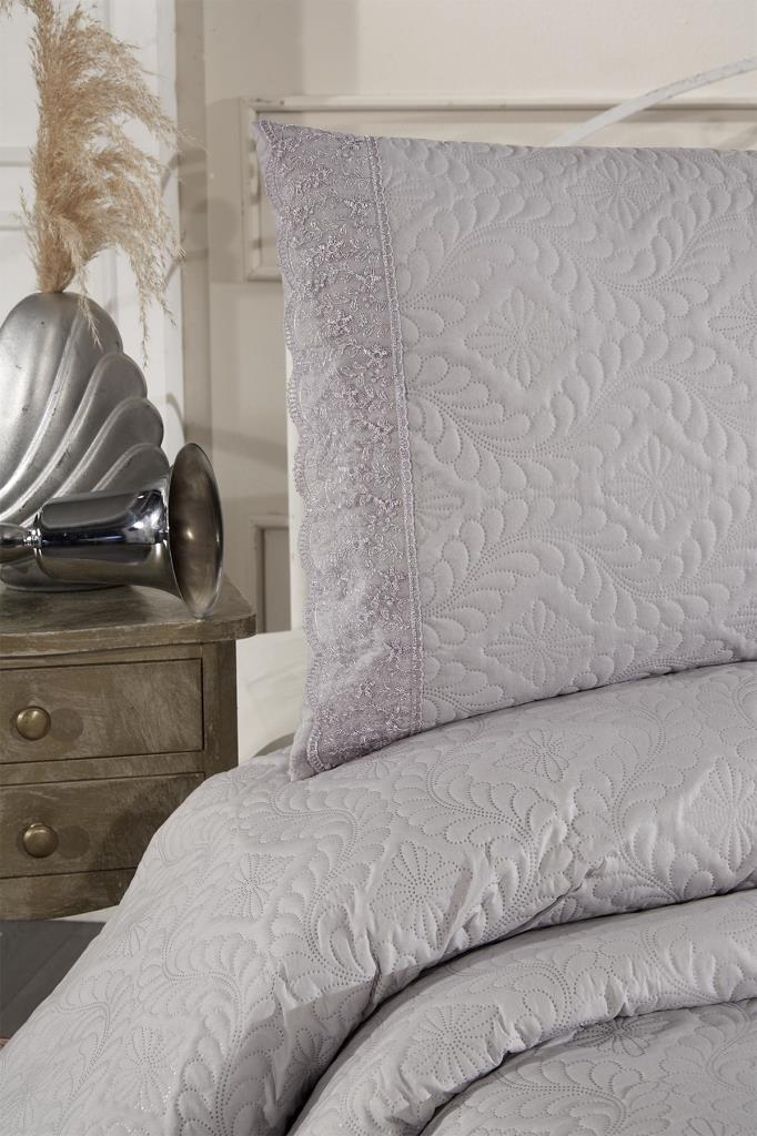 Picture of Zoya Dantelli Kapitoneli Ultrasonik Çift Kişilik Yatak Örtüsü Gri