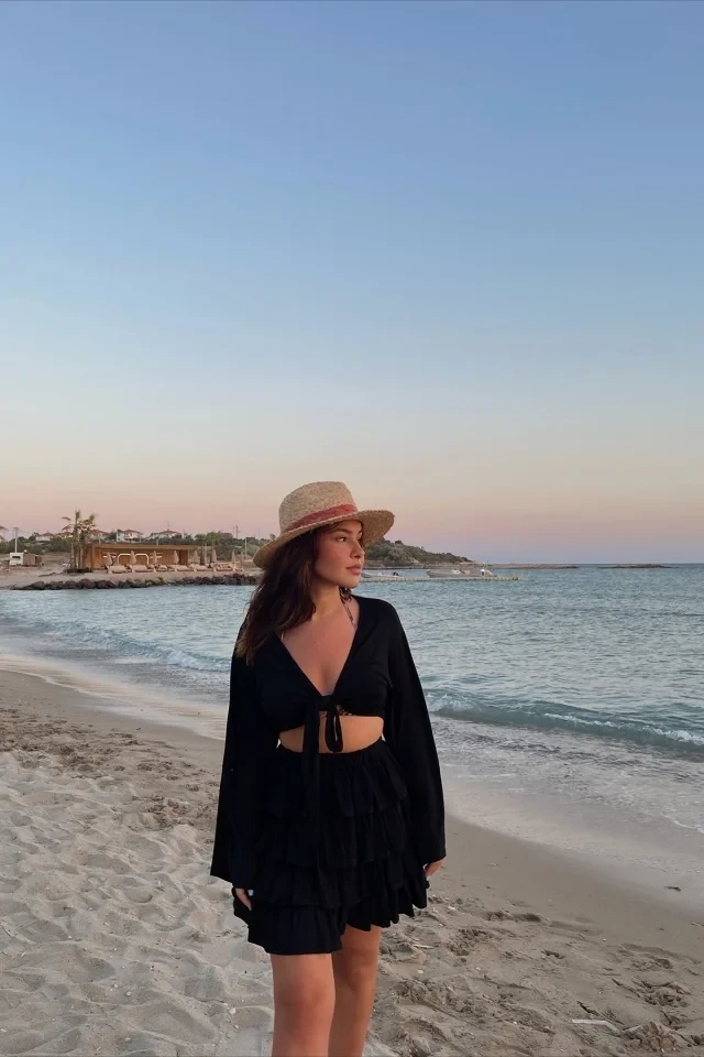 Picture of White Layered Mini Skirt