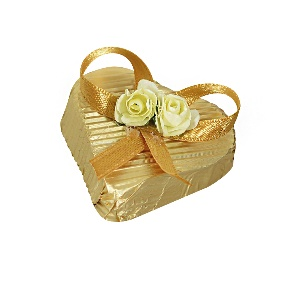 Picture of HEART - GIANDUJA FILLED MILK CHOCOLATE GOLD 2Kg