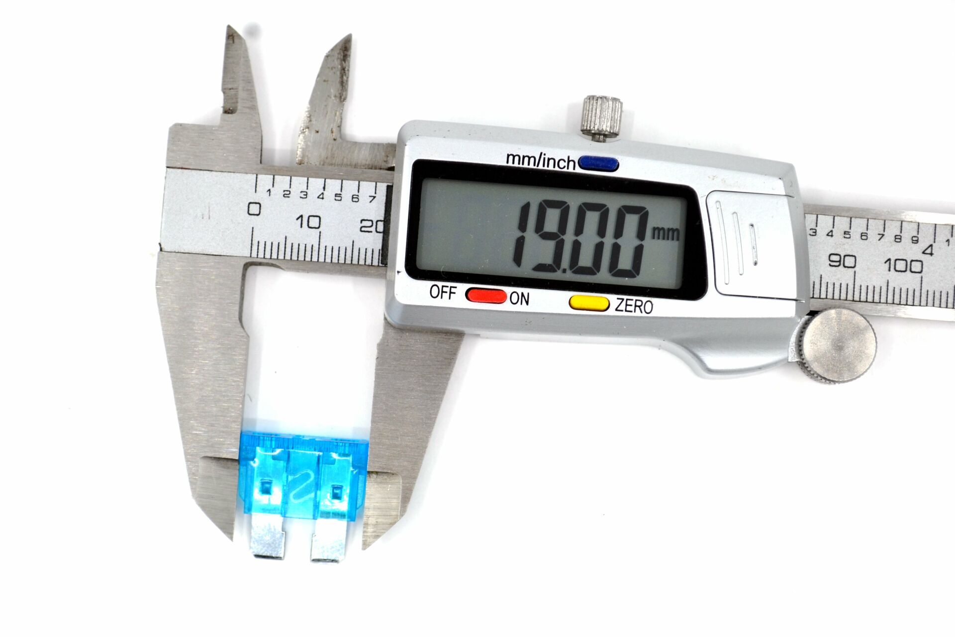 Picture of 100 Adet 15A Mavi Standart Oto Bıçak Sigorta 12V - 32V DC