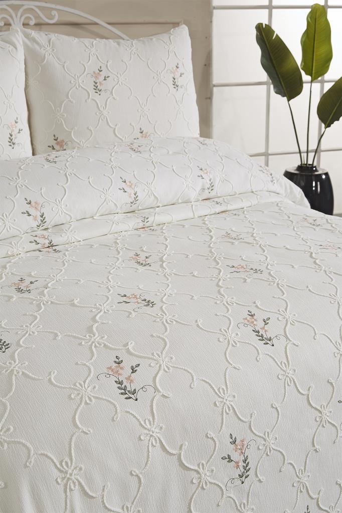 Picture of Pinkrose Nakışlı Şönil 3 Parça Çift Kişilik Yatak Örtüsü Krem