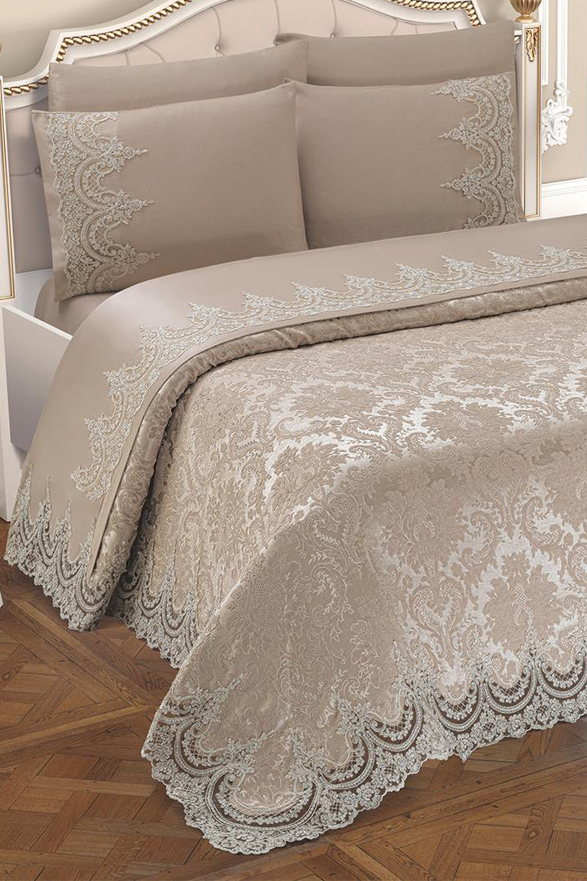 Picture of Fransız Güpürlü Çeyizlik Pike Takımı Queen Cappucino