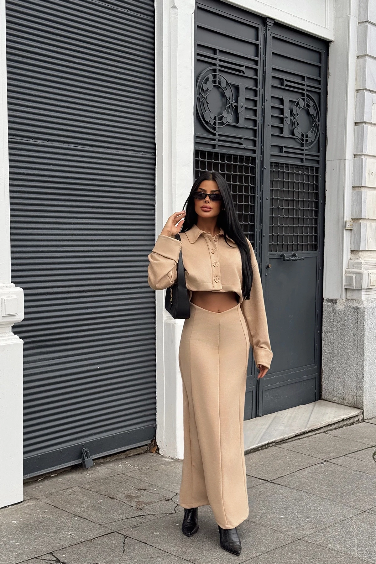 Picture of Beige Button-Front Suit