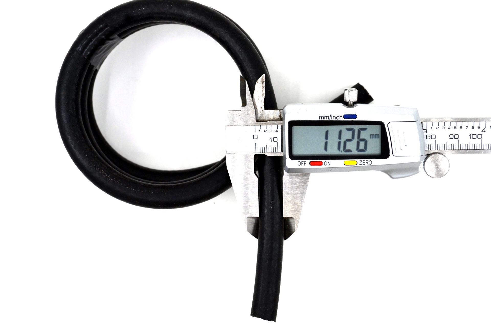 Picture of 6mm Takviyeli Akaryakıt Dizel Benzin Hortumu Siyah