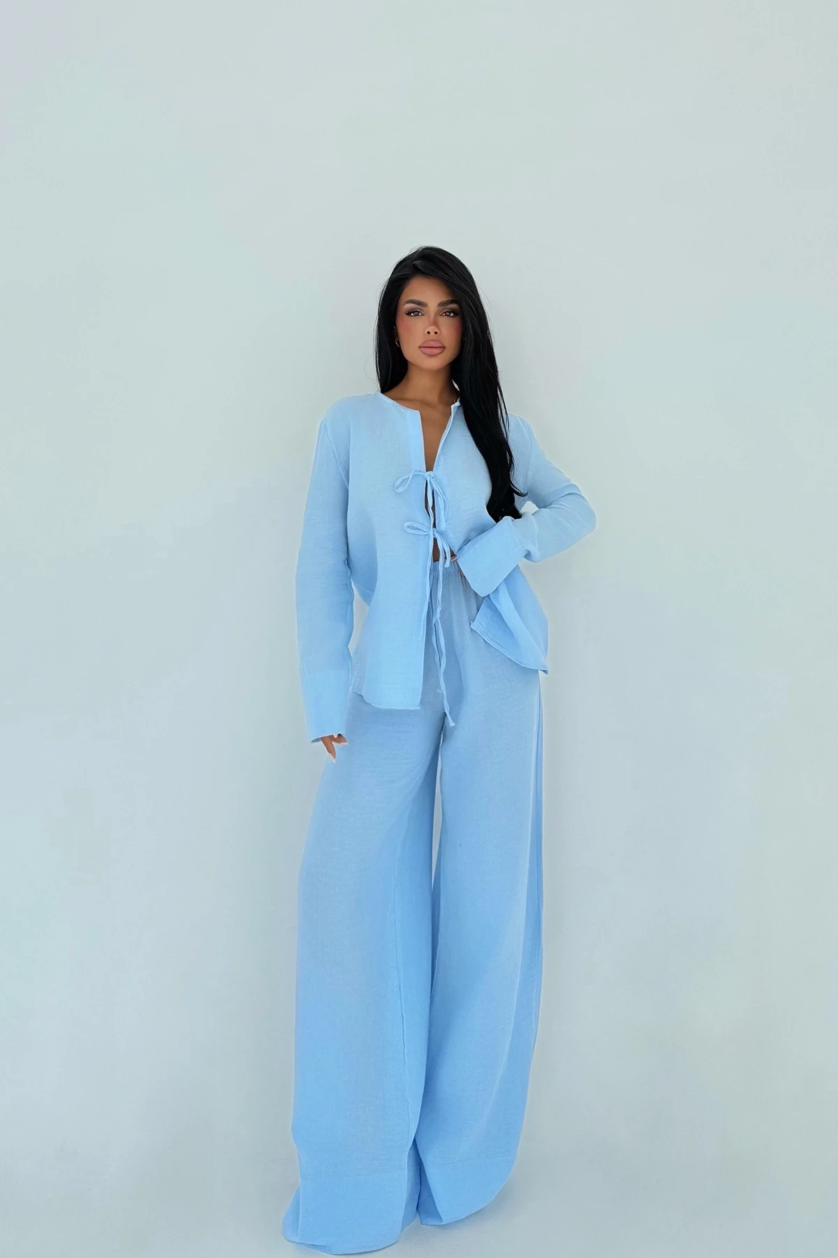 Picture of Blue Tied Trouser Suit