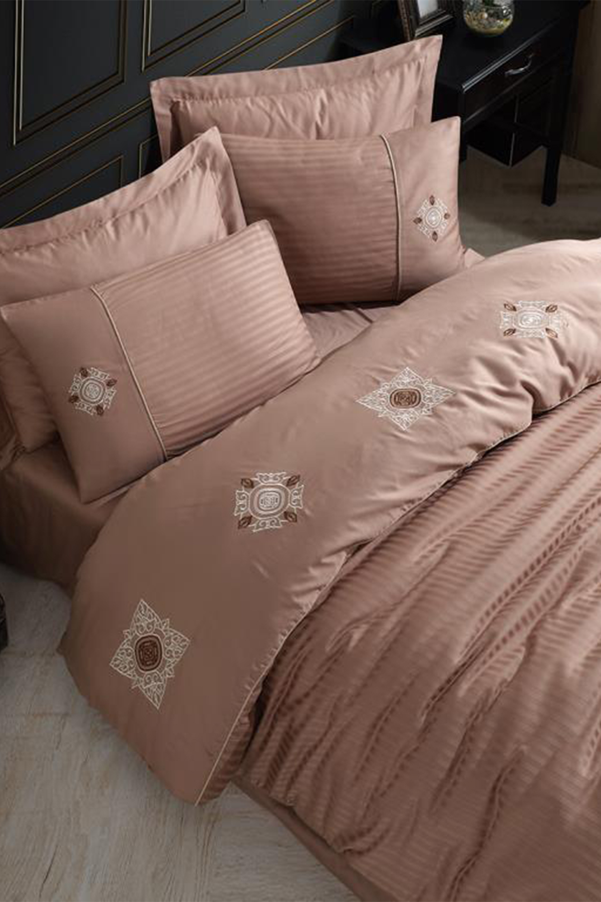 Picture of Elegant Nakışlı Pamuk Saten Çift Kişilik Nevresim Takımı Zeugma Sütlü Kahve