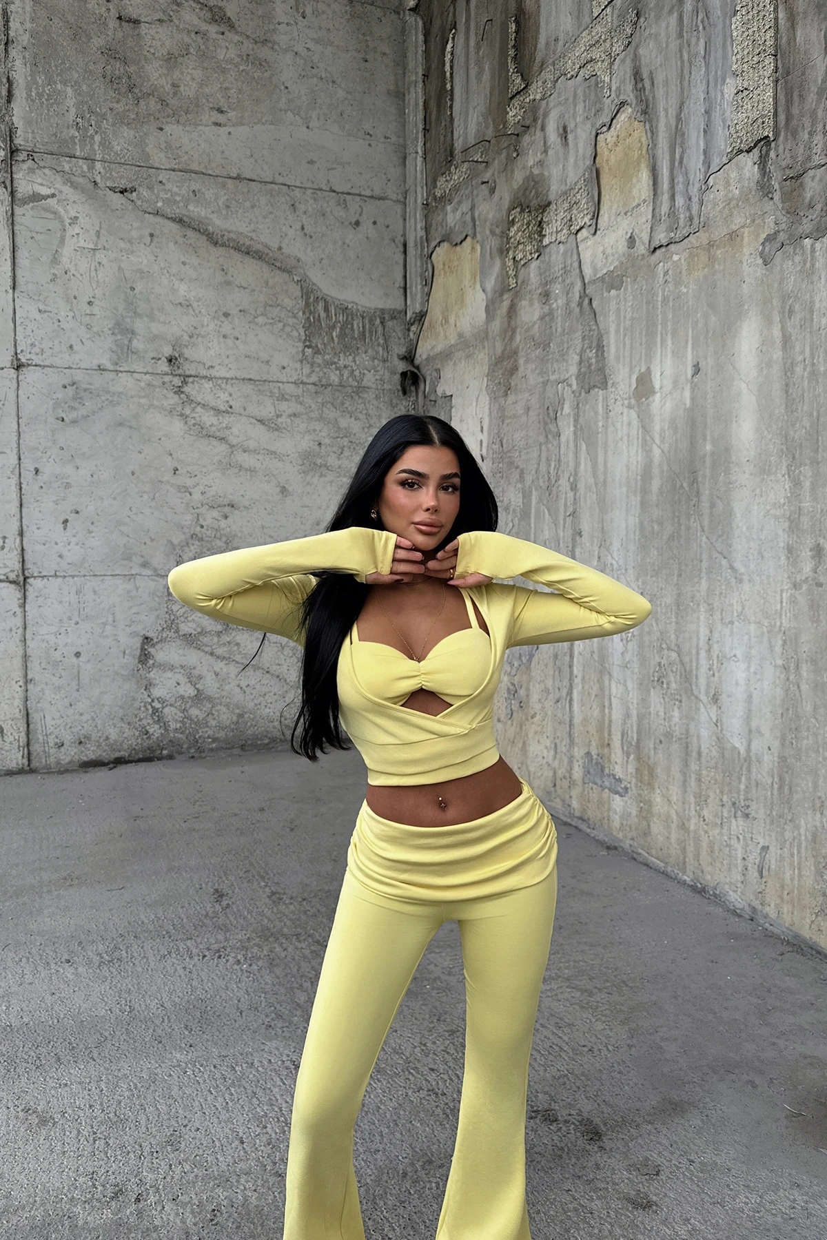 Picture of Yellow Trouser Suit