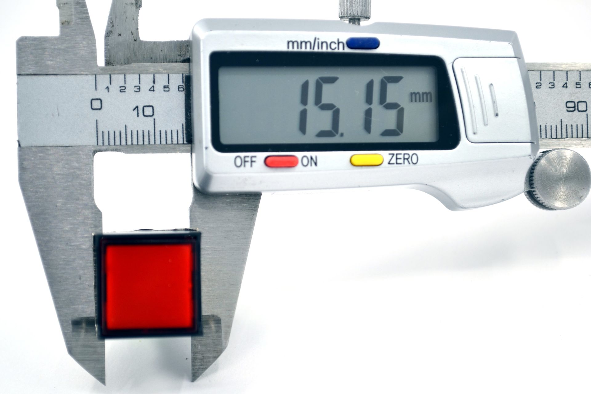 Picture of 16mm Yaylı Buton Anahtar 12V 24V DC 20A Kırmızı Işıklı Kare 5 Pin 1NO/1NC MT-ANY15