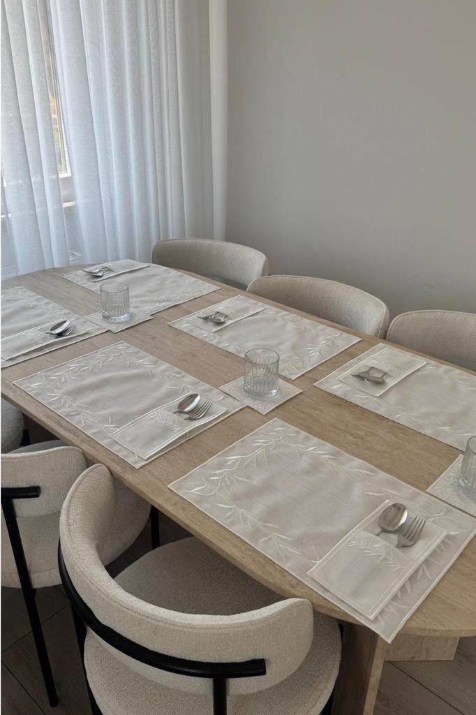 Picture of Nazlım Keten Nakışlı Amerikan Servis Takımı 19 Parça Krem