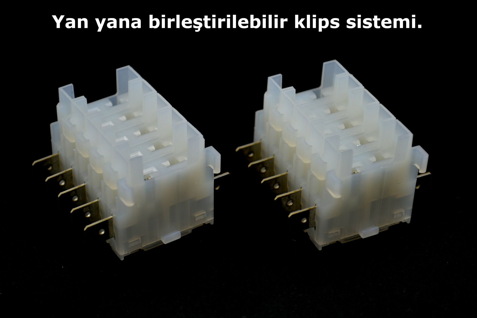 Picture of 10 Adet Standart Bıçak Sigorta Tutucu Soket Fişli Yuva Kutu Geçmeli Beyaz