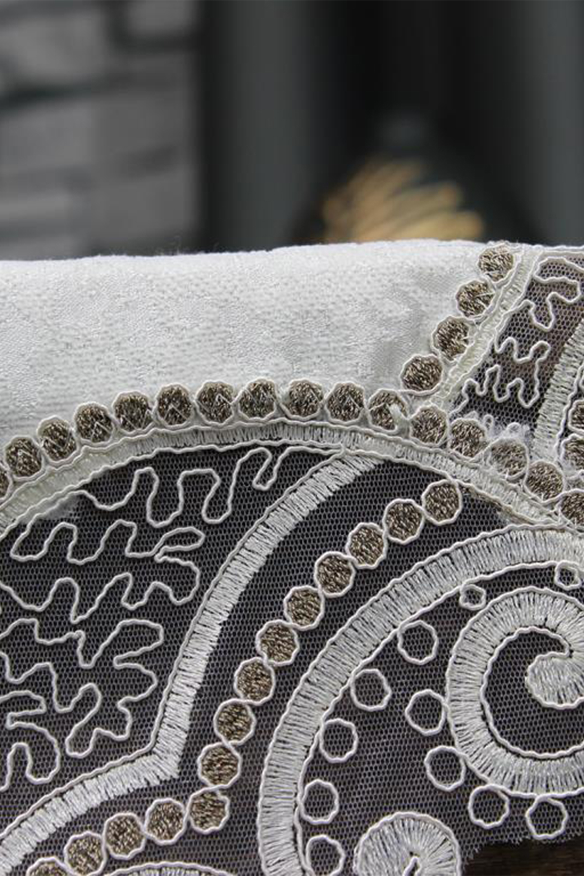 Picture of Aryen Kadife Kordone 5 Parça Salon Takımı Krem Koyu Kahve