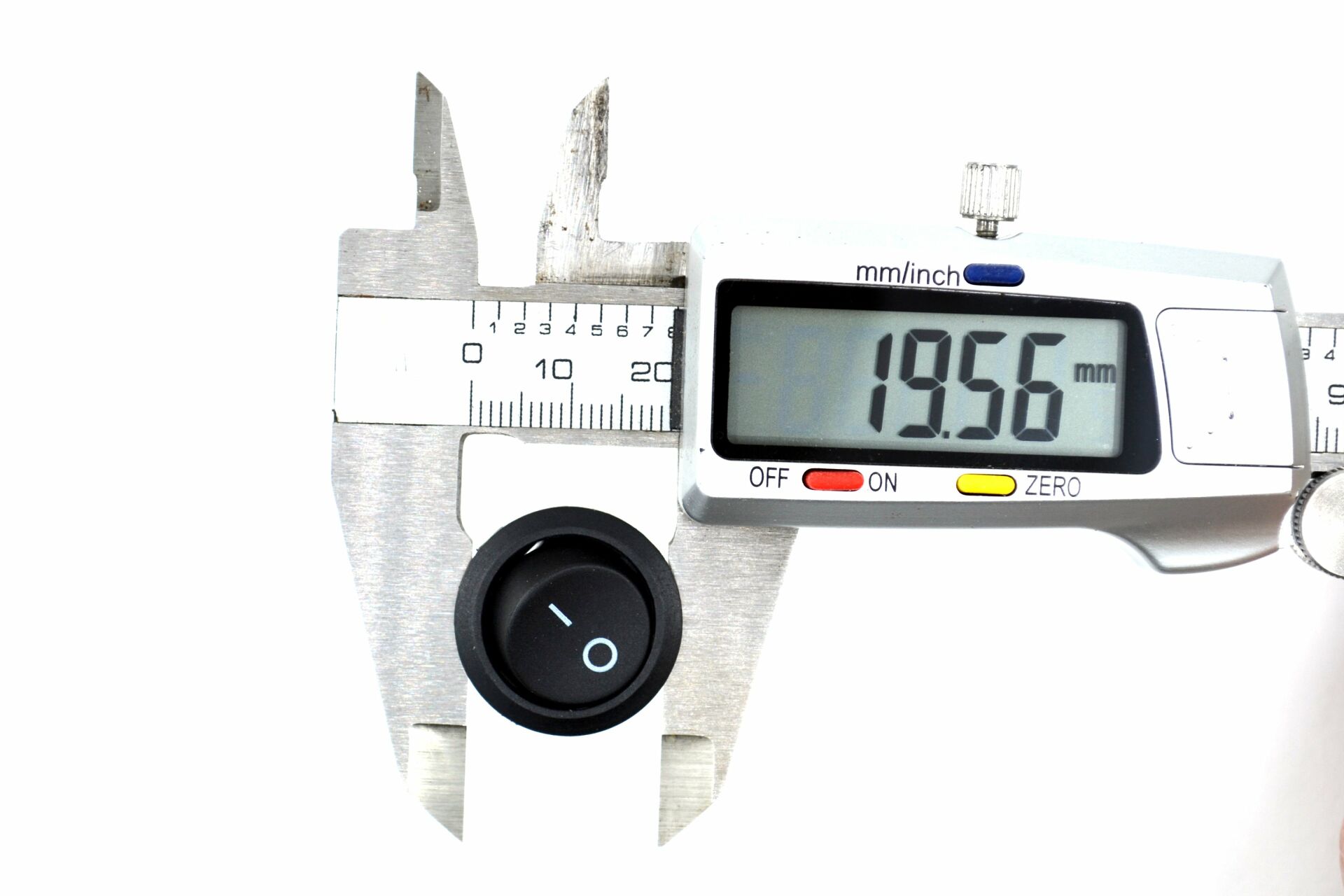 Picture of 23mm Yuvarlak Siyah Elektrik Anahtarı 1-0 Işıksız Rocker MT-ANK20