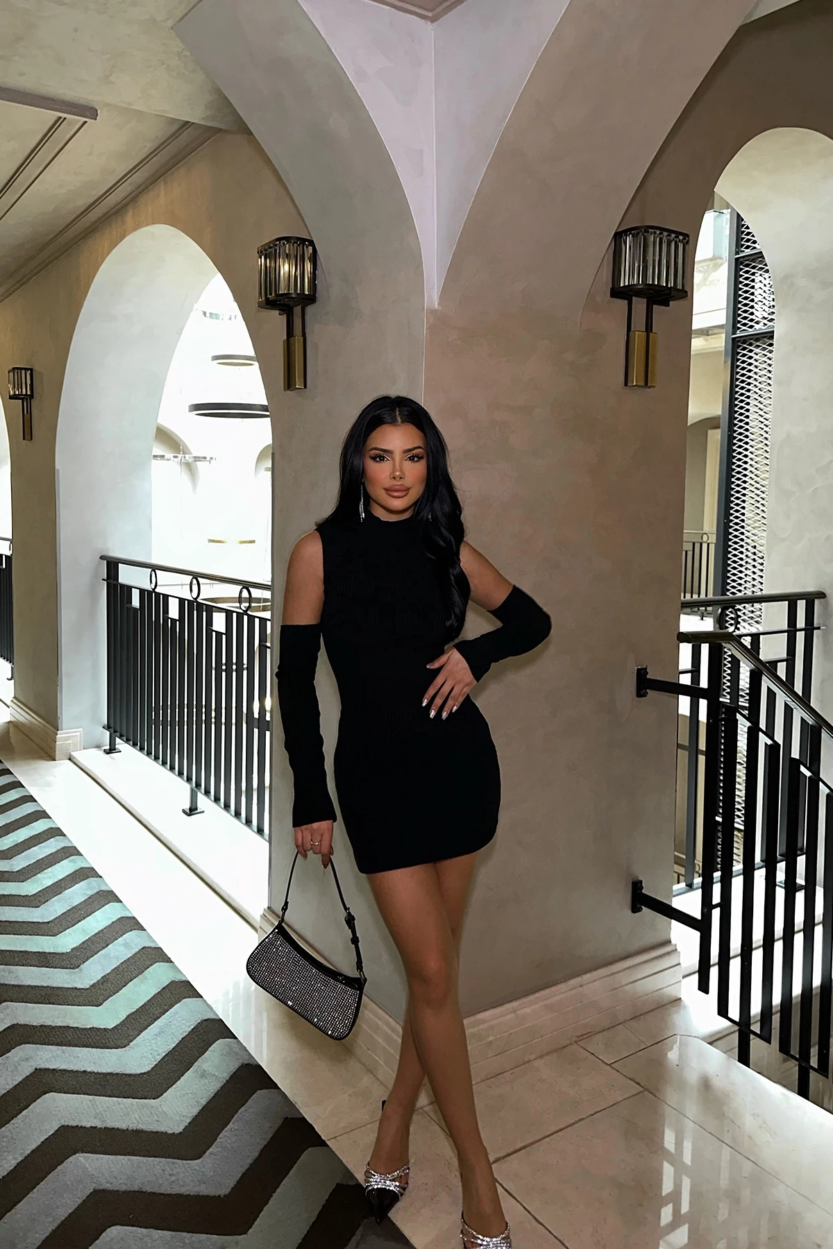 Picture of Black Basic Mini Dress