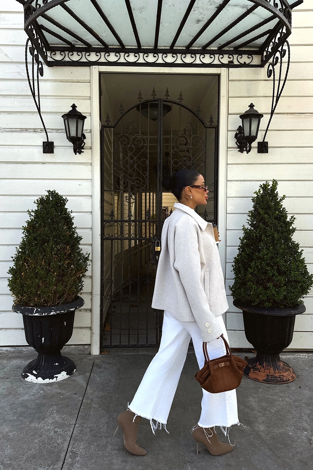 Picture of Cream Pocket Detail Double Breasted Collar Jacket