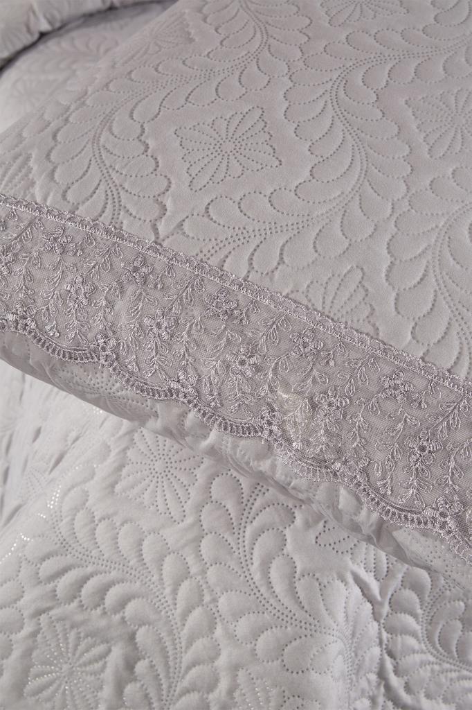Picture of Zoya Dantelli Kapitoneli Ultrasonik Çift Kişilik Yatak Örtüsü Gri