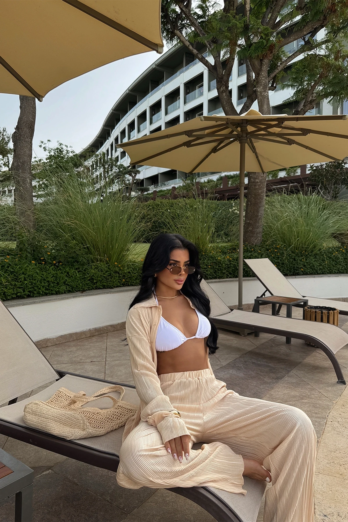 Picture of Beige Wilma Set