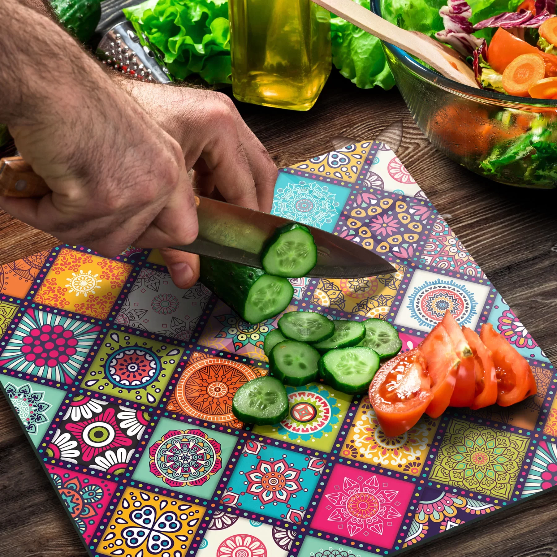 Picture of Decovetro Cam Kesme Tahtası ve Sunumluk Kare Renkli Mandala Desenli 30x30 Cm