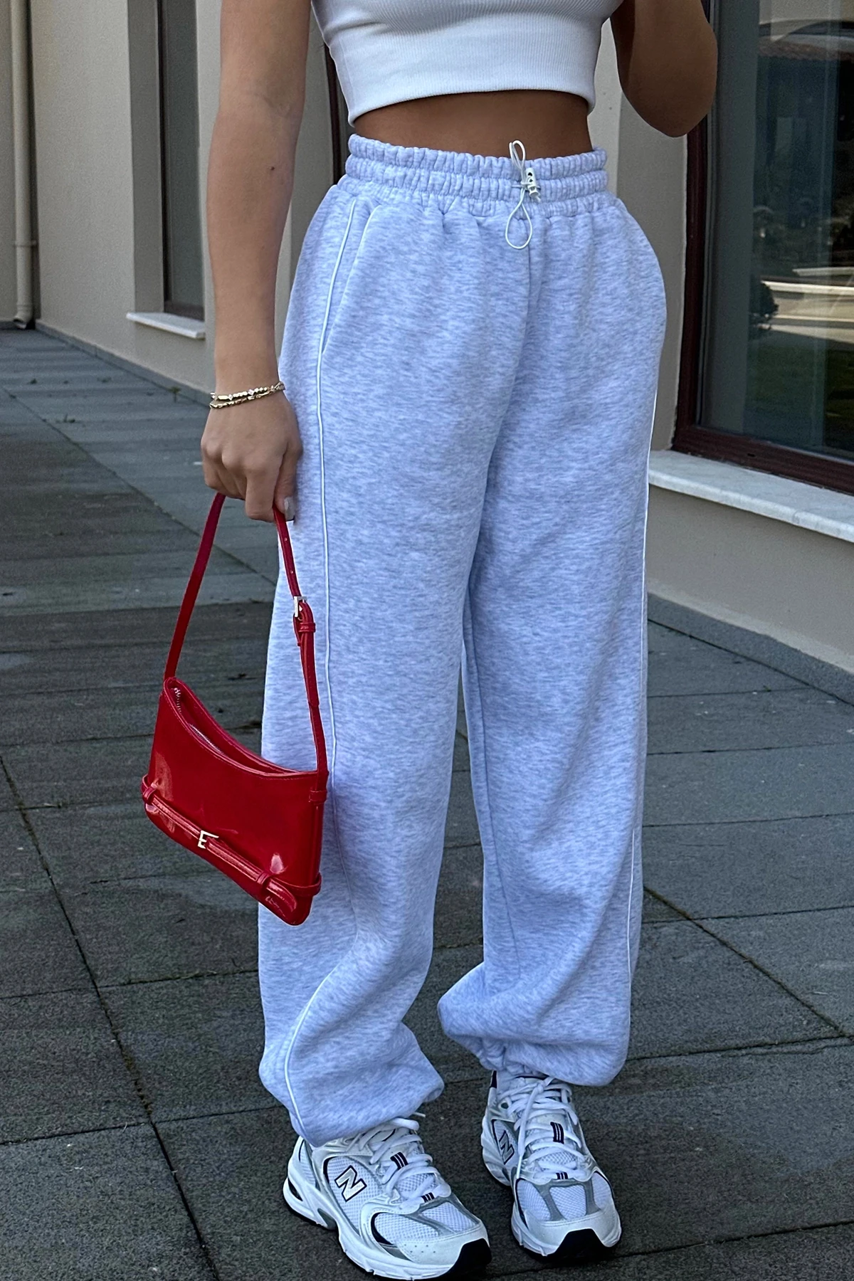 Picture of Gray Basic Sweatpants