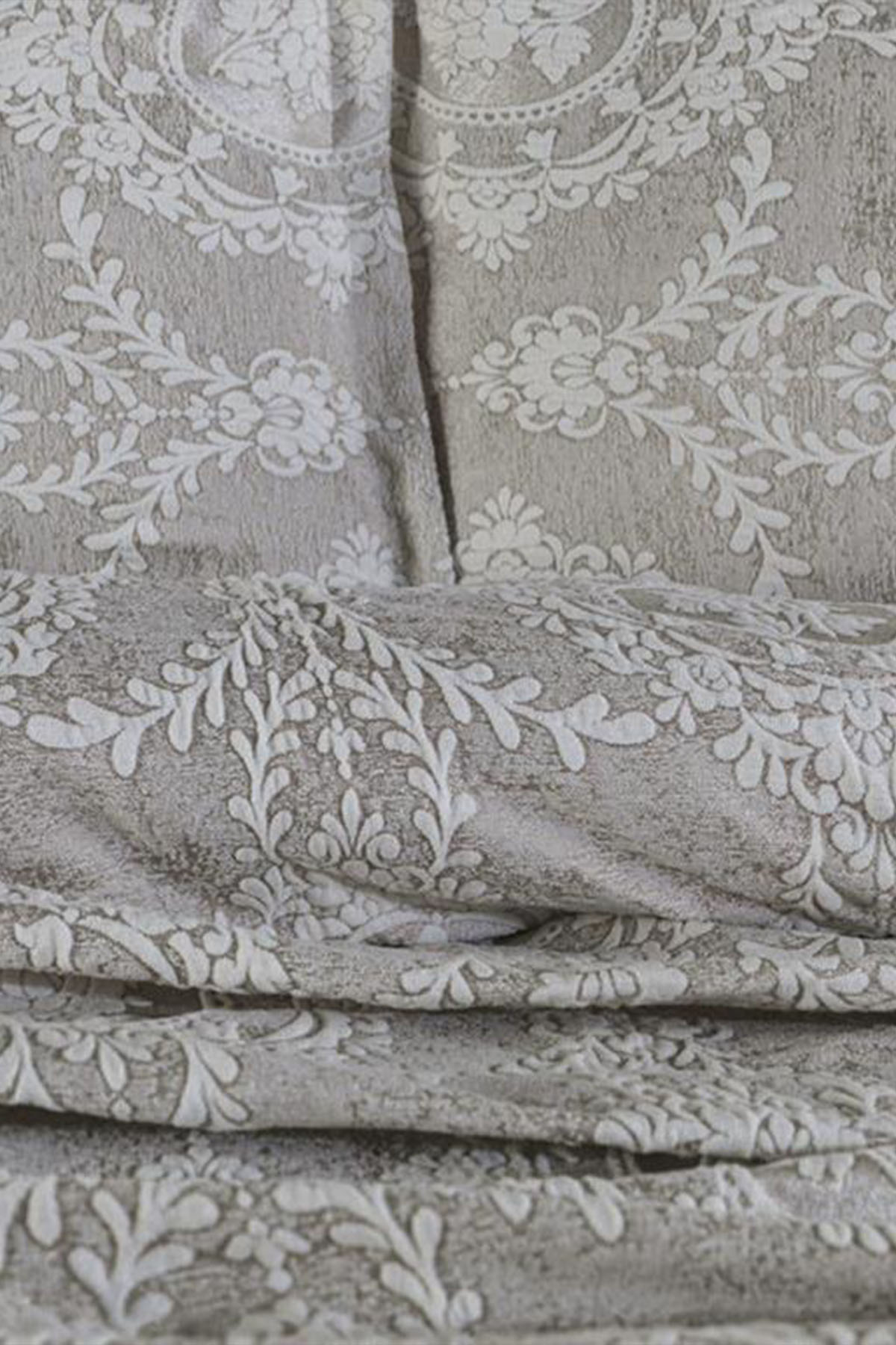 Picture of Çeyiz Diyarı Nisa Tek Kişilik Jakarlı Yatak Örtüsü Cappucino